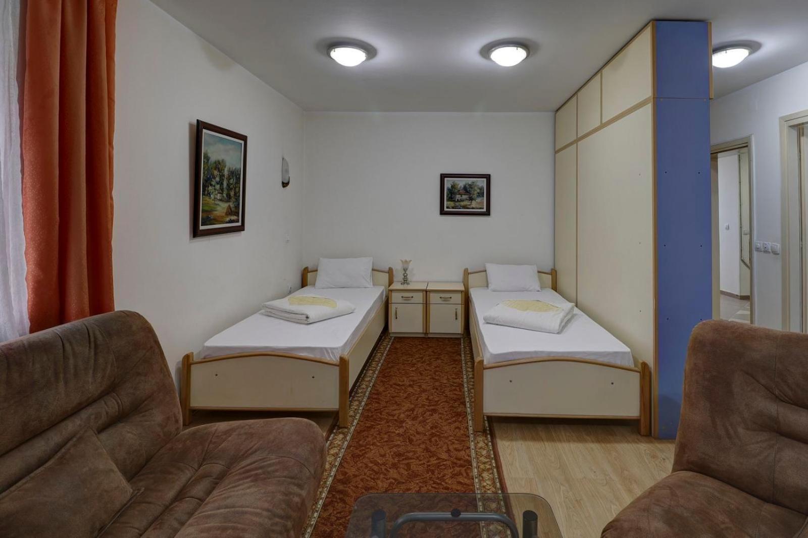 Hotel Perla Ldm Leskovac Leskovac  Dış mekan fotoğraf